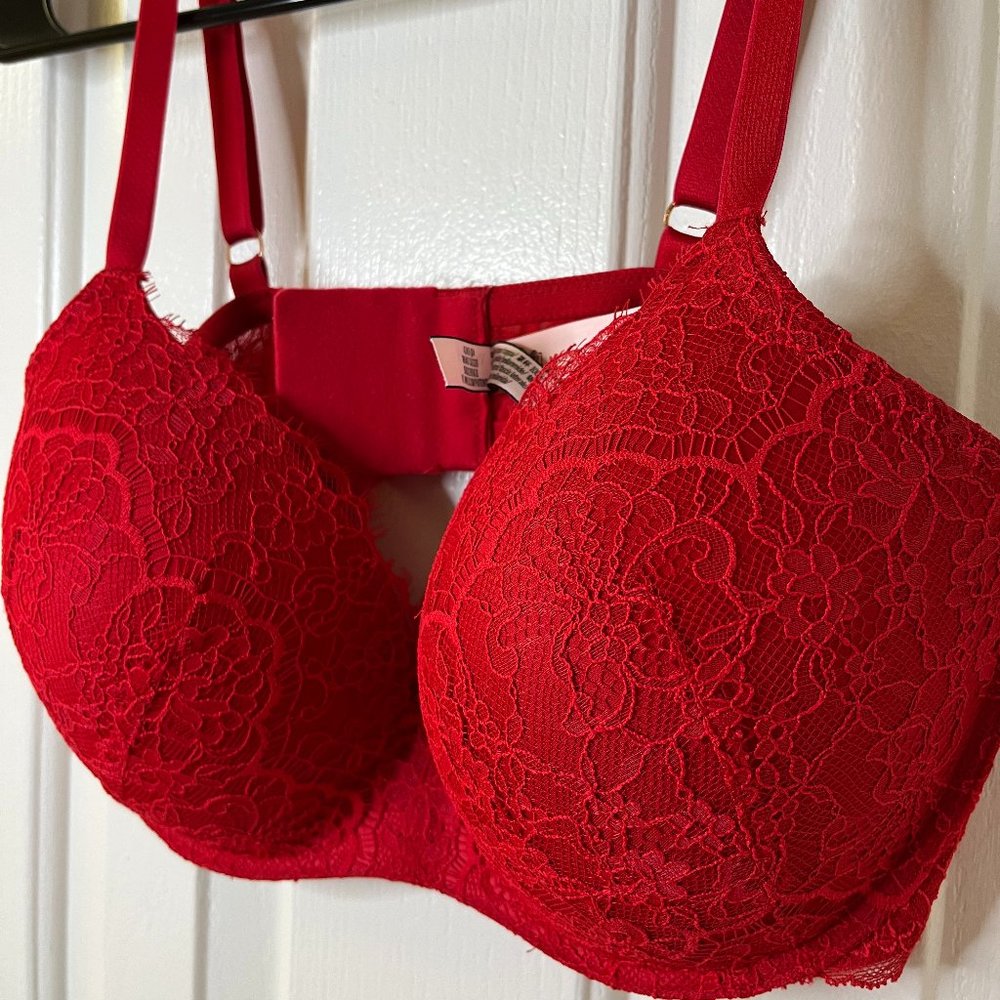 Victoria's Secret Dream Angels Padded No-Wire Bra NWOT - Picture 3 of 9